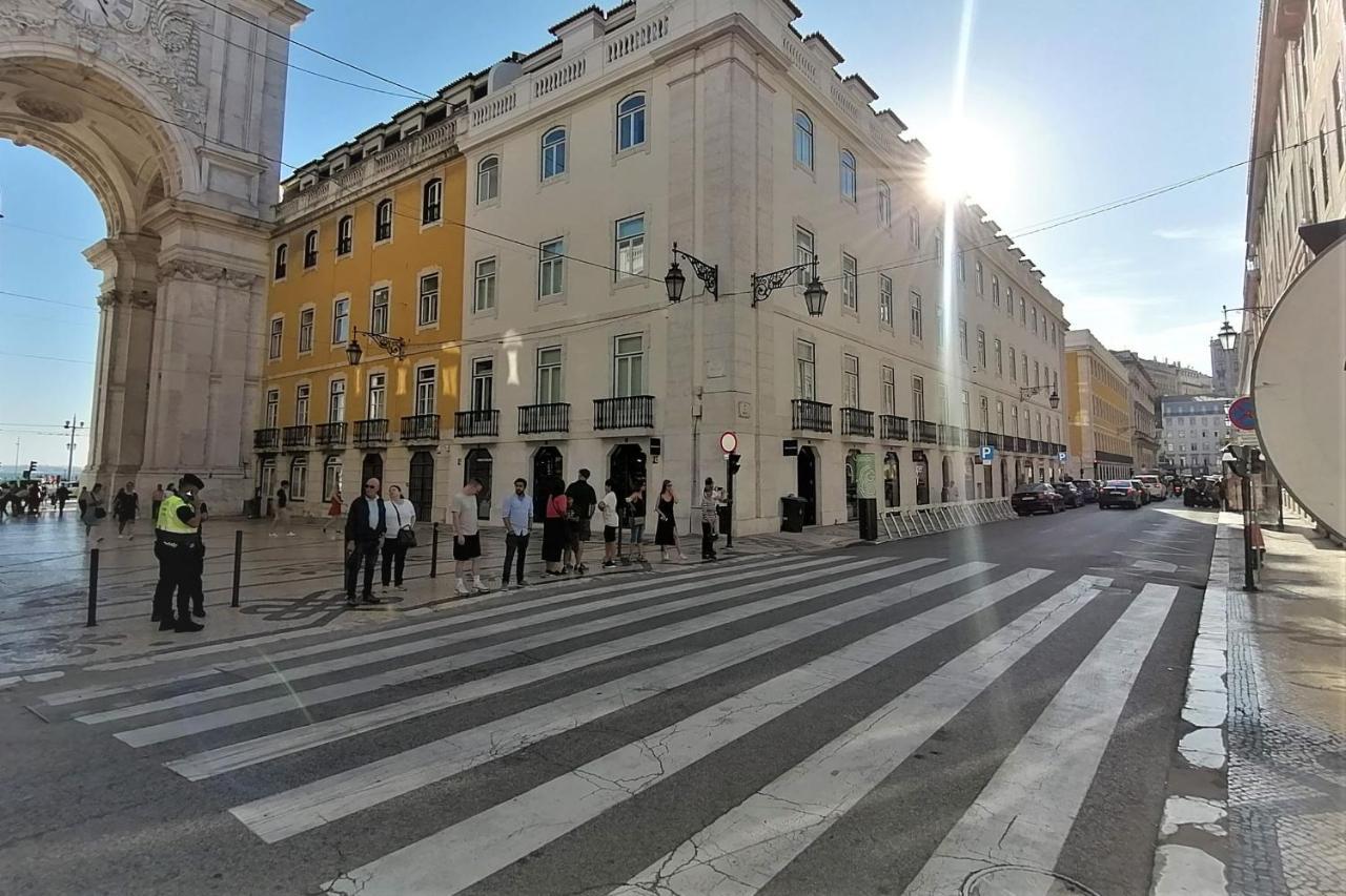 Brand New & Spacious 2Bdr Apartment By Lovelystay Lisbon Luaran gambar