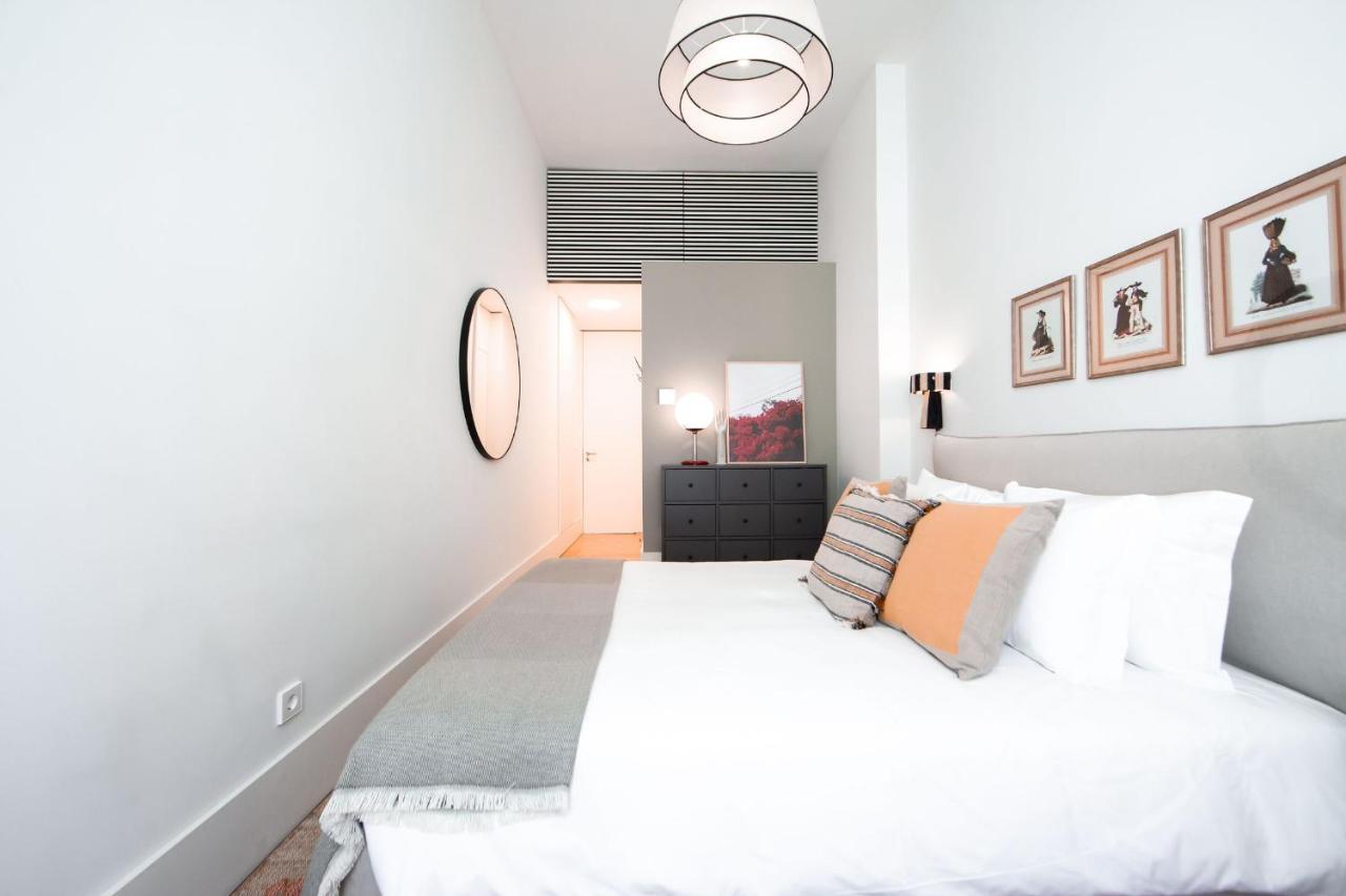 Brand New & Spacious 2Bdr Apartment By Lovelystay Lisbon Luaran gambar