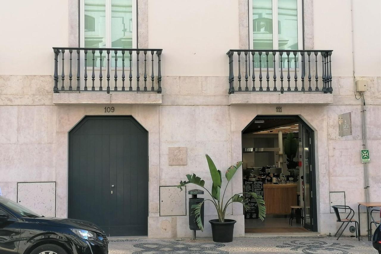 Brand New & Spacious 2Bdr Apartment By Lovelystay Lisbon Luaran gambar